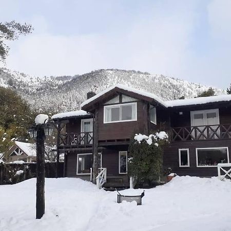Indomito Hostel San Carlos de Bariloche Kültér fotó